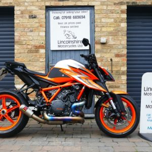 23 KTM SUPERDUKE 1290R