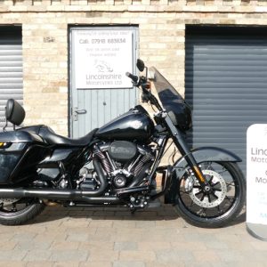 22 HARLEY DAVIDSON ROAD KING SPECIAL