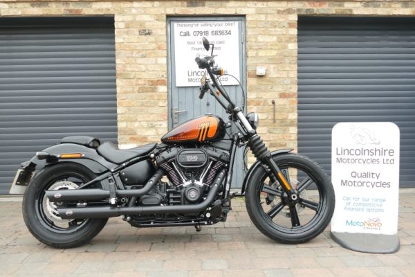 73 HARLEY DAVIDSON STREET BOB 114