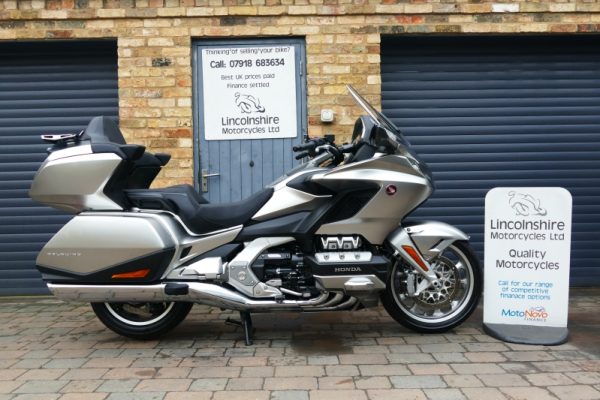 72 HONDA GL 1800 GOLDWING TOUR DCT