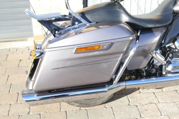 15 HARLEY DAVIDSON STREET GLIDE