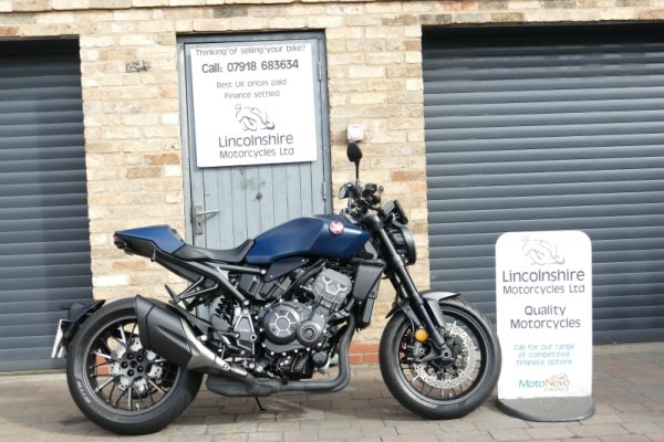 73 HONDA CB 1000R BLACK EDITION