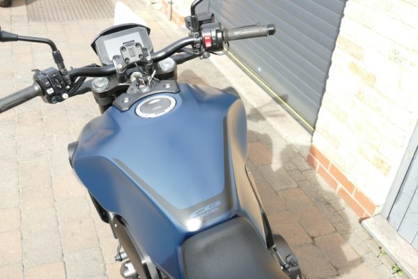 73 HONDA CB 1000R BLACK EDITION